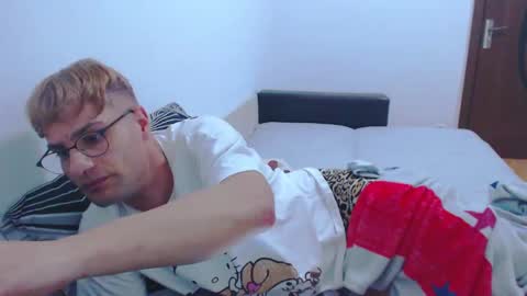 Calvinjohnlad online show from 01/10/25, 04:09