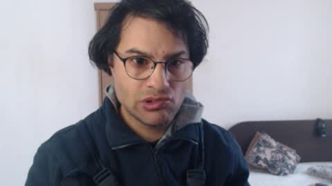 Snapshot of calvinjohnlad chatting on 02/11/26, 10:42 Calvinjohnlad online show from 02/11/26, 10:42