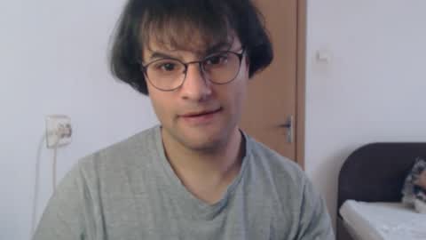 Snapshot of calvinjohnlad chatting on 02/16/26, 11:17 Calvinjohnlad online show from 02/16/26, 11:17