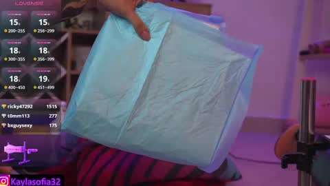 Calypso and Kayla online show from 02/14/25, 08:48