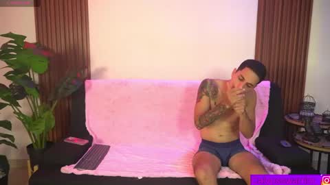 Snapshot of calypso_and_ge1 chatting on 04/17/26, 12:57 Calypso and Kayla online show from 04/17/26, 12:57