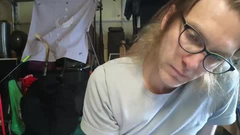Snapshot of calypsocabal chatting on 05/27/26, 01:13 Calypso online show from 05/27/26, 01:13