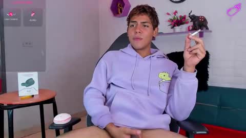 cam_sexyboy online show from 10/20/25, 02:45