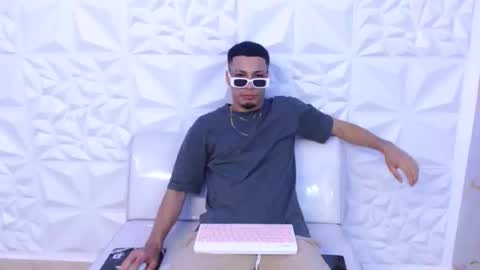 cam_xman online show from 03/22/26, 02:42