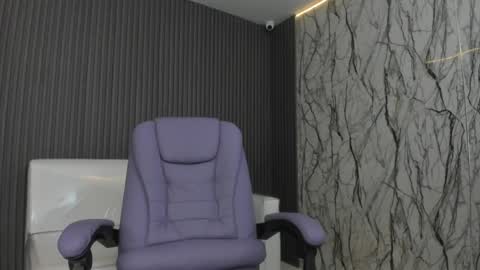 cam_xman online show from 04/10/26, 12:32