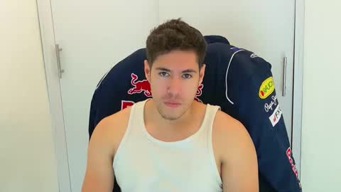 Snapshot of camara110 chatting on 11/29/25, 08:01 camara110 online show from 11/29/25, 08:01