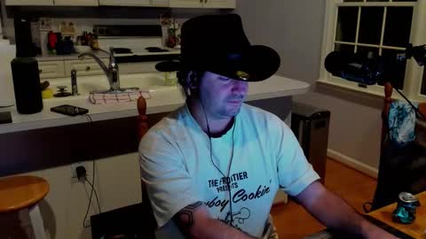 Snapshot of camarant chatting on 11/07/25, 08:47 camarant online show from 11/07/25, 08:47