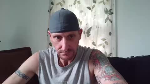 Snapshot of camaro383ci1994 chatting on 01/27/25, 06:52 Chillaxin lets talk online show from 01/27/25, 06:52