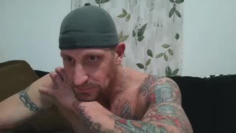 Snapshot of camaro383ci1994 chatting on 01/28/25, 10:12 Chillaxin lets talk online show from 01/28/25, 10:12