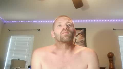 Snapshot of camb46ux1 chatting on 04/29/26, 10:27 camb46ux1 online show from 04/29/26, 10:27