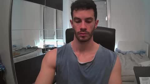 Snapshot of cambooyy chatting on 04/22/26, 08:28 cambooyy online show from 04/22/26, 08:28