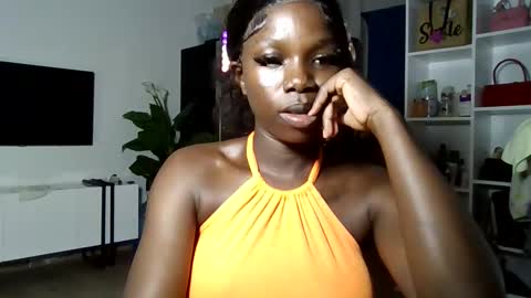 Snapshot of camclit chatting on 11/08/25, 09:24 Princess online show from 11/08/25, 09:24