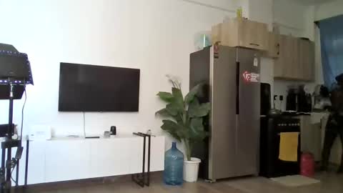 Snapshot of camclit chatting on 11/20/25, 12:16 Princess online show from 11/20/25, 12:16