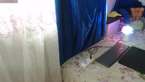 CamDiva1 online show from 03/01/26, 06:04