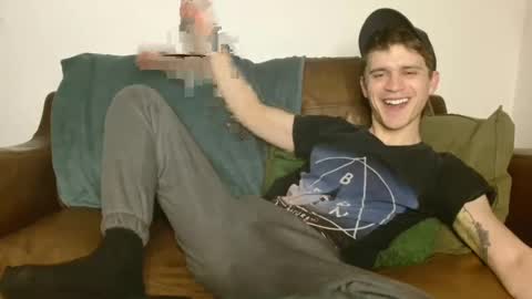 Snapshot of camdoattitude chatting on 12/31/24, 08:02 CamDoAttitude online show from 12/31/24, 08:02