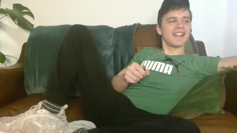 Snapshot of camdoattitude chatting on 01/05/25, 11:48 CamDoAttitude online show from 01/05/25, 11:48