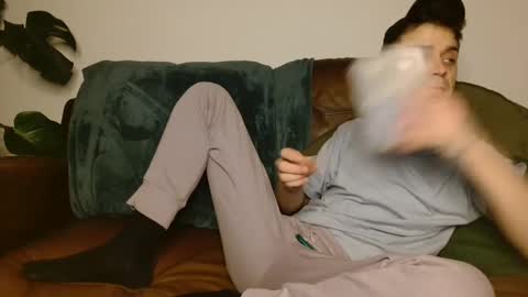 Snapshot of camdoattitude chatting on 01/29/25, 08:25 CamDoAttitude online show from 01/29/25, 08:25