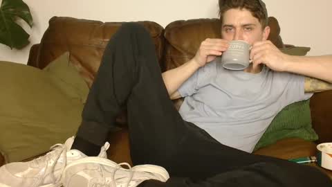 Snapshot of camdoattitude chatting on 03/09/25, 08:52 CamDoAttitude online show from 03/09/25, 08:52