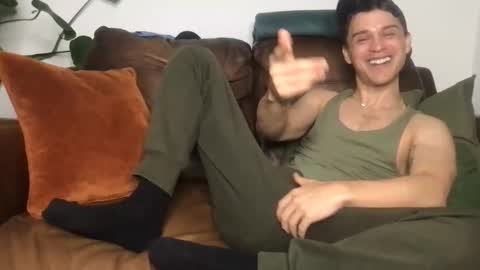 Snapshot of camdoattitude chatting on 11/01/25, 01:24 CamDoAttitude online show from 11/01/25, 01:24