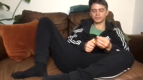 Snapshot of camdoattitude chatting on 11/08/25, 01:33 CamDoAttitude online show from 11/08/25, 01:33