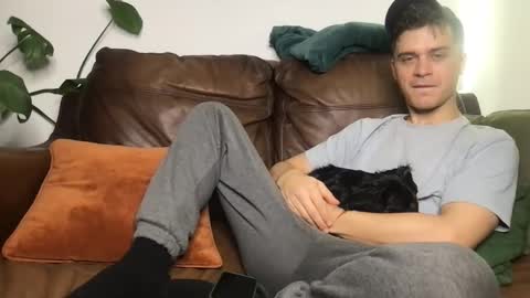 Snapshot of camdoattitude chatting on 12/03/25, 01:09 CamDoAttitude online show from 12/03/25, 01:09