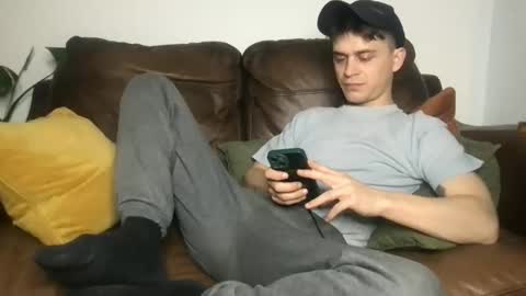 CamDoAttitude online show from 04/11/26, 09:30