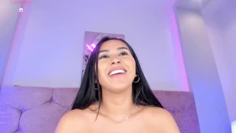 Snapshot of cameliaa_smiith chatting on 12/07/24, 10:45 Camelia Smith online show from 12/07/24, 10:45