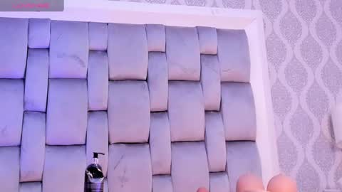 Cameron  online show from 12/19/24, 04:46