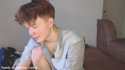 Snapshot of cameron_crowly chatting on 03/11/25, 01:01 Cameron online show from 03/11/25, 01:01