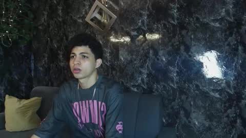 Snapshot of cameron_lux4 chatting on 01/13/26, 12:43 CAMERON online show from 01/13/26, 12:43