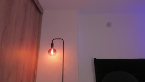 Cameron online show from 04/09/26, 02:00