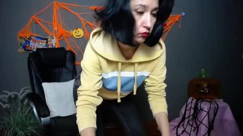 Cameronenns online show from 11/01/25, 07:32