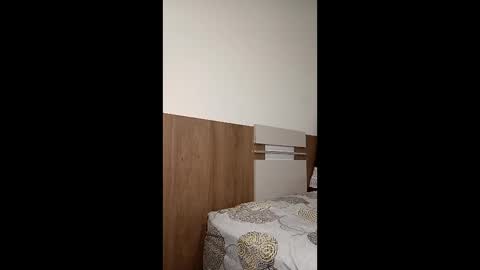 Snapshot of cameronsilverman chatting on 03/22/26, 01:14 cameronsilverman online show from 03/22/26, 01:14