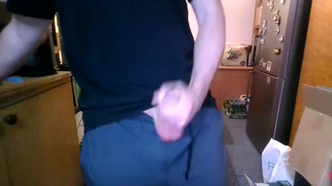 Snapshot of camfun_27 chatting on 05/12/26, 01:41 camfun_27 online show from 05/12/26, 01:41