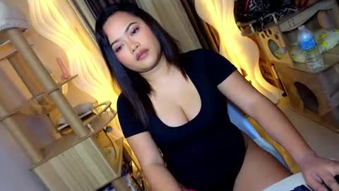 Snapshot of camgirl_jade chatting on 07/10/26, 06:28 Jade online show from 07/10/26, 06:28