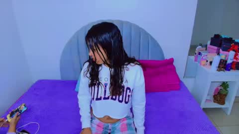 CAMI online show from 10/08/25, 05:05