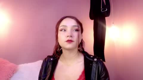 Snapshot of cami_fire chatting on 01/22/25, 10:26 Cami online show from 01/22/25, 10:26