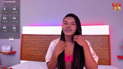 camiestrada online show from 12/31/24, 07:51