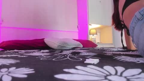 Snapshot of camiigox chatting on 09/29/25, 07:40 camiigox online show from 09/29/25, 07:40