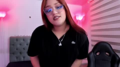 Camila Osorio online show from 02/04/25, 03:44