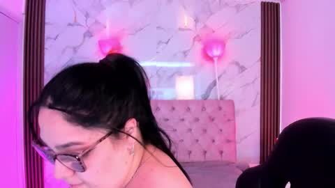 Snapshot of camiila_osorio chatting on 03/20/26, 08:03 Camila Osorio online show from 03/20/26, 08:03