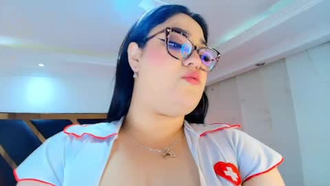 Snapshot of camiila_osorio chatting on 04/07/26, 08:20 Camila Osorio online show from 04/07/26, 08:20