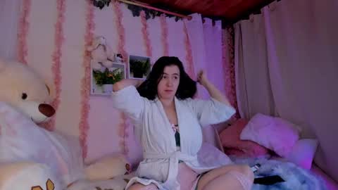 Snapshot of camiilalopee chatting on 10/05/25, 02:48 Camii Lopez online show from 10/05/25, 02:48