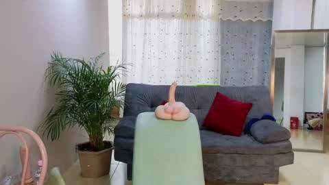 Camil online show from 02/21/25, 01:33