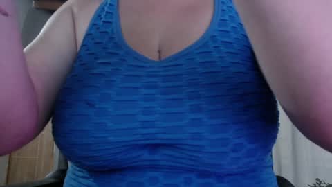 Snapshot of camila1912 chatting on 01/14/25, 01:26 camila online show from 01/14/25, 01:26