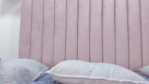 Camila online show from 02/04/25, 10:10