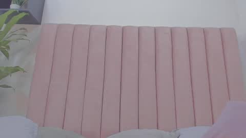 Camila online show from 02/06/25, 12:16