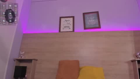 camila__montes online show from 09/09/25, 12:48