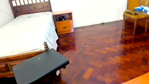 Cami online show from 01/24/25, 12:20