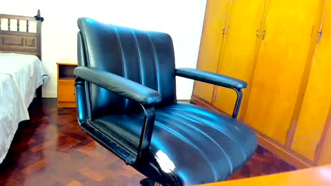 Cami online show from 02/05/25, 12:10